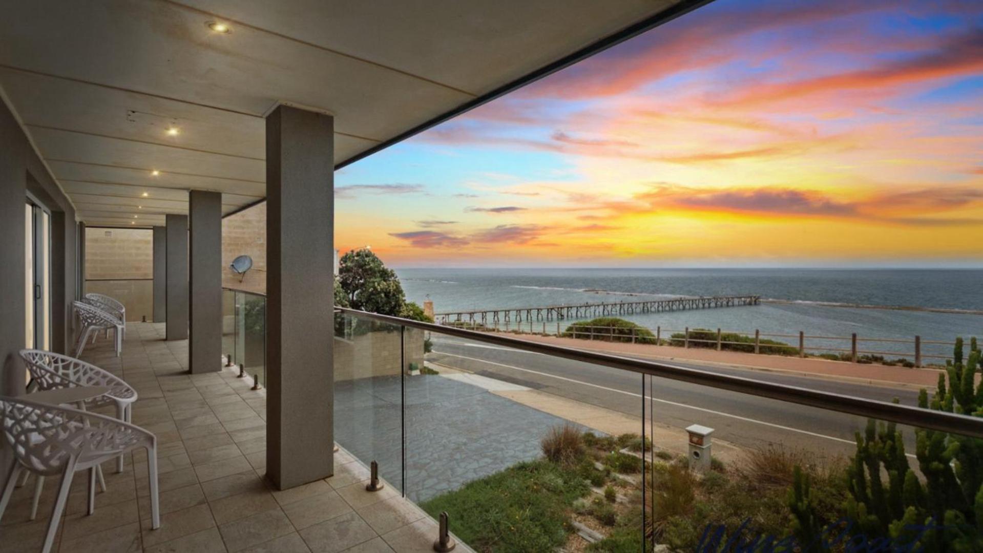 35 Degrees South By Wine Coast Holiday Rentals - Escape To The Fabulous 35 Degrees South By Wine Coast Holiday Rentals. Port Noarlunga 外观 照片