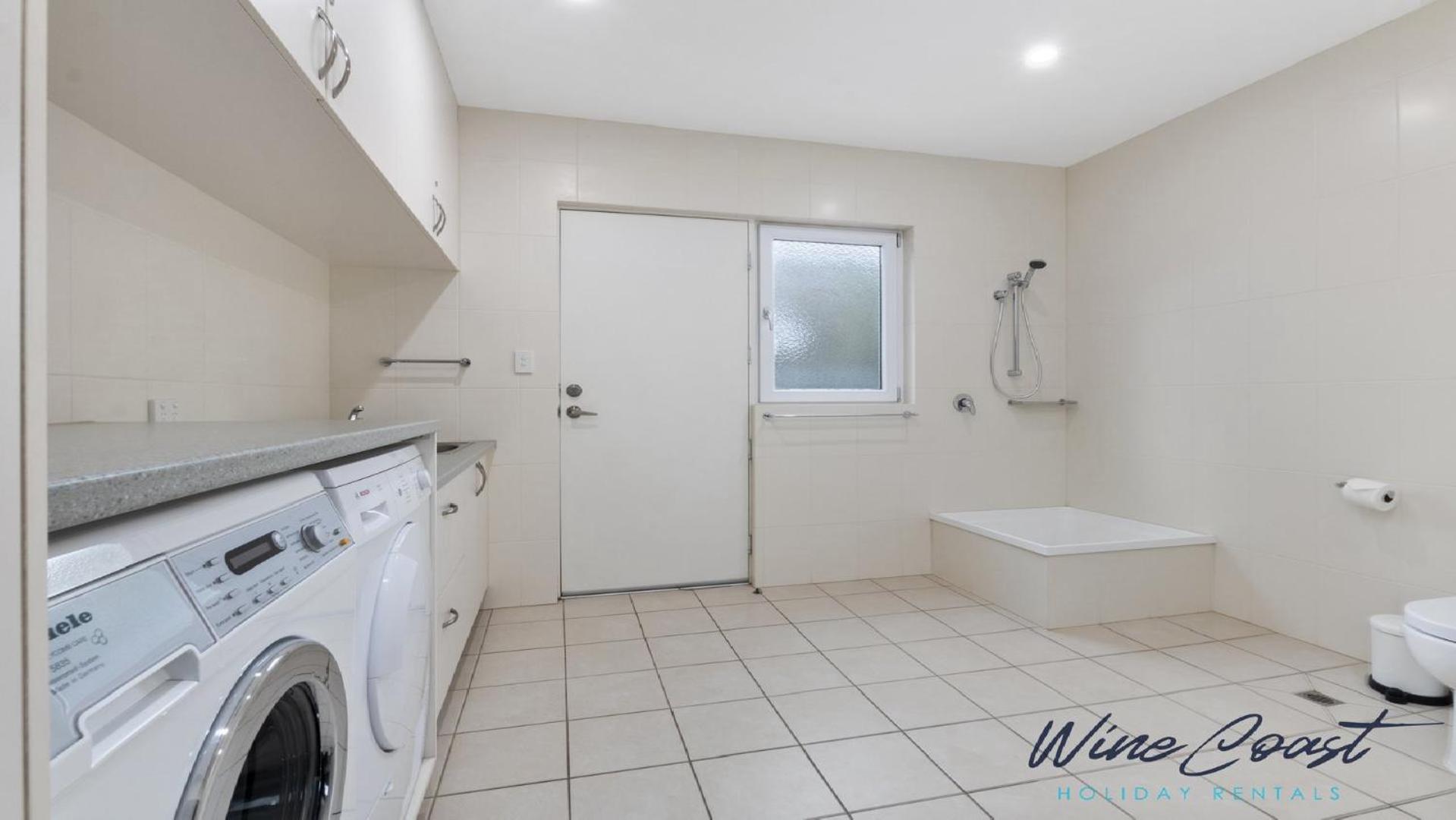 35 Degrees South By Wine Coast Holiday Rentals - Escape To The Fabulous 35 Degrees South By Wine Coast Holiday Rentals. Port Noarlunga 外观 照片